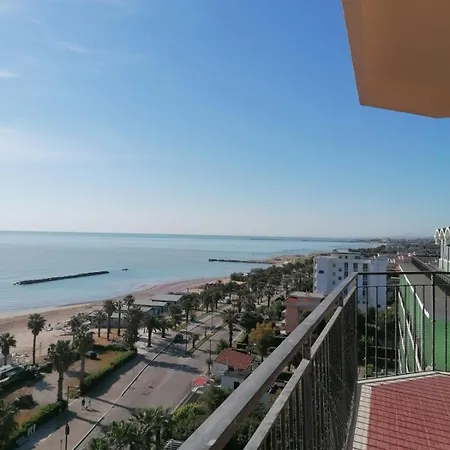 Attico Tutto Mare Grottammare